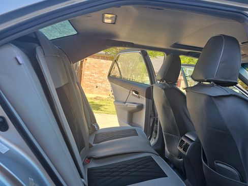 Used 2012 Toyota Camry XLE image 15