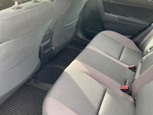 Used 2019 Toyota Corolla LE image 21