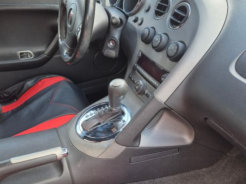 Used 2008 Pontiac Solstice GXP w/ Premium Package image 5