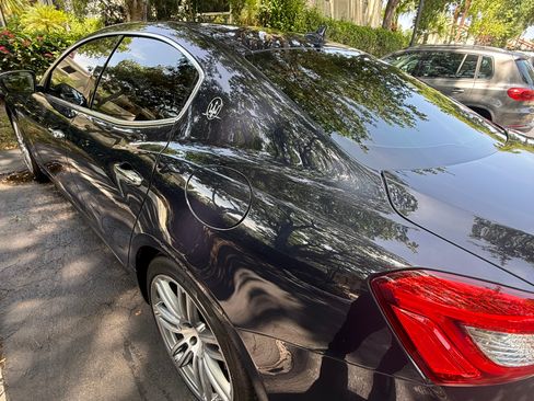 Used 2019 Maserati Ghibli S RWD image 11