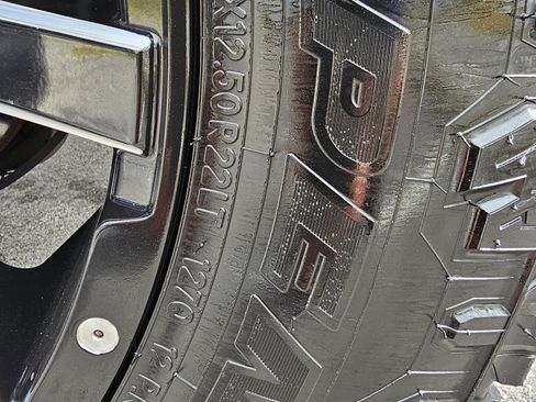 Used 2007 Chevrolet Silverado 2500 LT w/ Heavy-Duty Power Package image 20