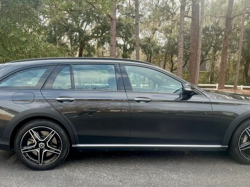 Used 2021 Mercedes-Benz E 450 4MATIC All-Terrain Wagon image 8