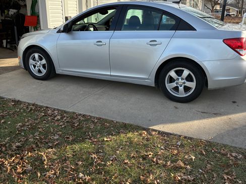 Used 2014 Chevrolet Cruze LT w/ All-Star Edition image 1
