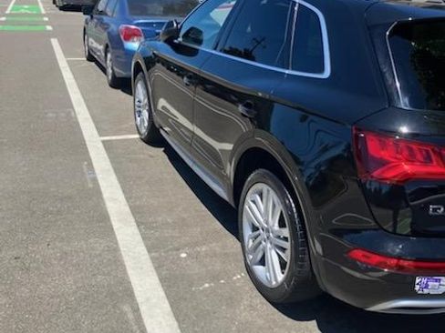 Used 2019 Audi Q5 2.0T Premium Plus w/ Premium Plus Package AWD/4WD image 10