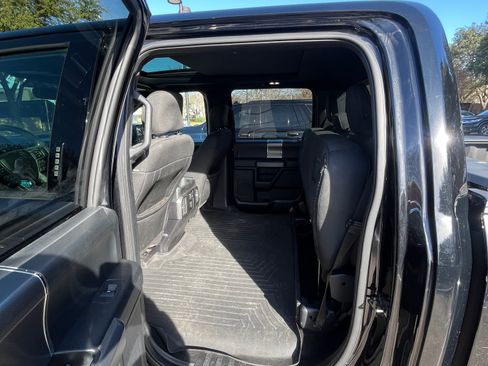 Used 2016 Ford F150 XLT w/ Equipment Group 302A Luxury image 2