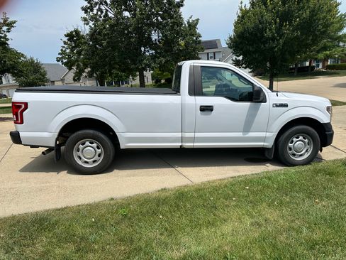 Used 2016 Ford F150 XL RWD image 4
