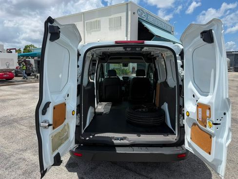 Used 2019 Ford Transit Connect XL FWD image 10