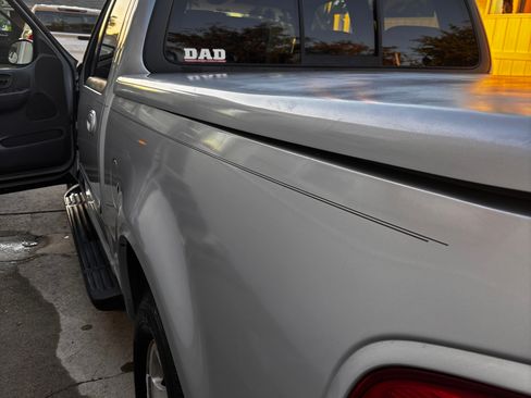 Used 2002 Ford F150 2WD SuperCrew image 11