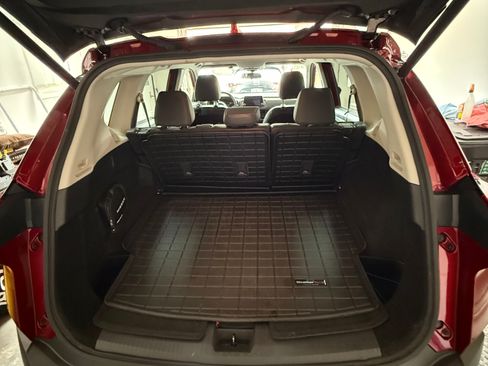 Used 2023 Nissan Rogue SV w/ SV Premium B Package image 9