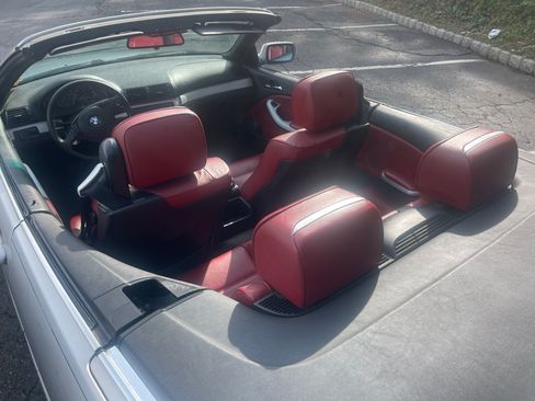 Used 2002 BMW 330Ci Convertible image 17