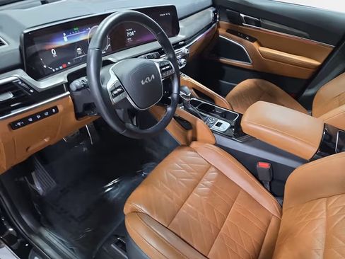Used 2025 Kia Telluride SX Prestige X-Line image 8