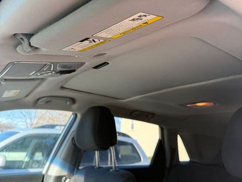 Used 2014 Kia Sorento LX FWD image 16