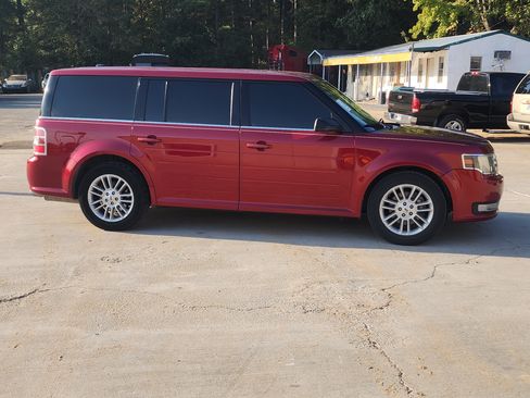 Used 2013 Ford Flex SEL image 2