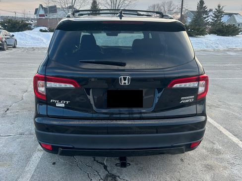Used 2021 Honda Pilot Special Edition image 2