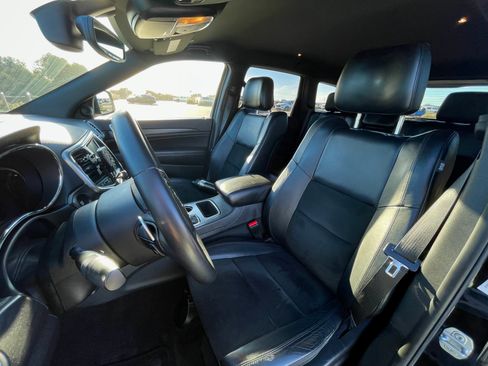 Used 2017 Jeep Grand Cherokee Altitude image 20