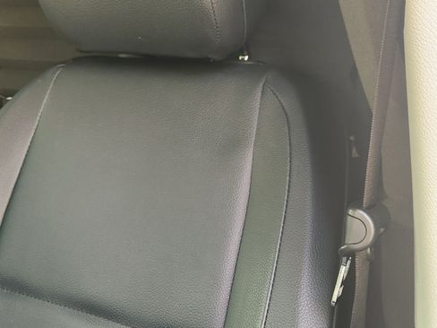 Used 2023 Mercedes-Benz Metris image 8