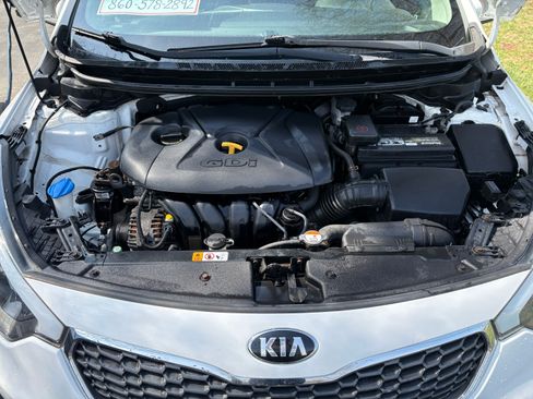 Used 2016 Kia Forte LX image 16