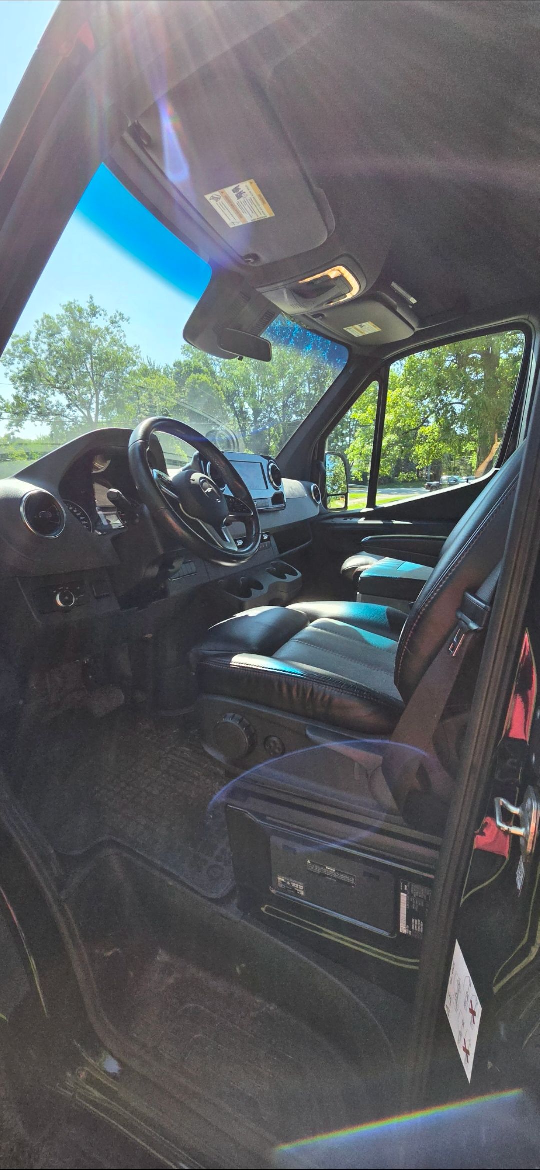 Used 2020 Mercedes-Benz Sprinter 2500 image 12