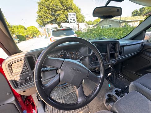 Used 2004 GMC Sierra 1500 SLE RWD image 14