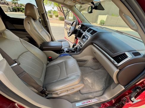 Used 2016 GMC Acadia Denali image 27
