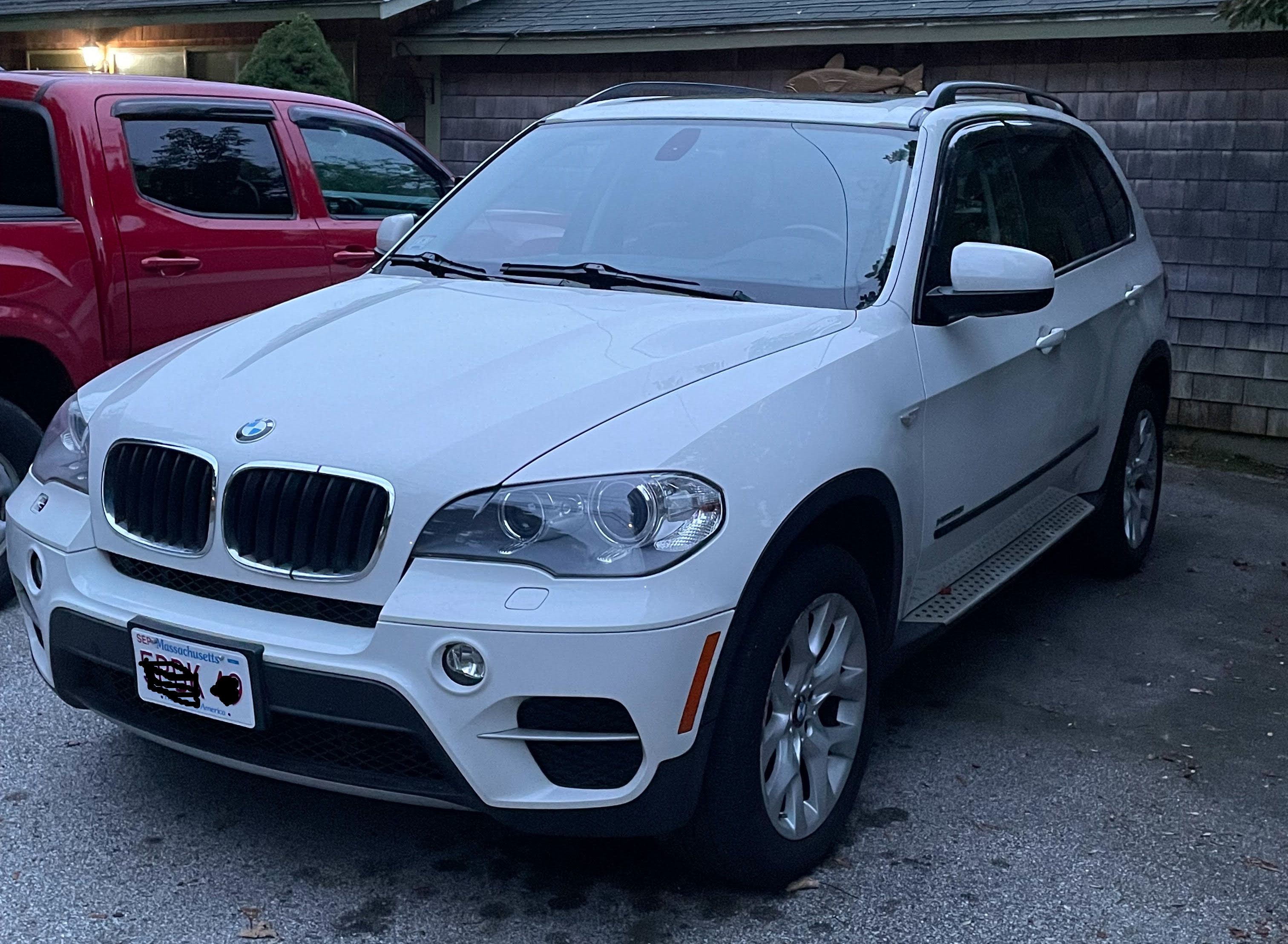 Used 2013 BMW X5 xDrive35i AWD/4WD image 1
