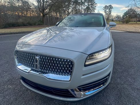 Used 2020 Lincoln Nautilus Reserve w/ Equipment Group 201A image 2