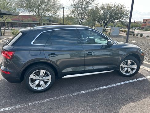 Used 2018 Audi Q5 2.0T Premium Plus w/ Premium Plus Package image 4