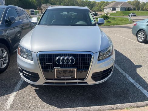Used 2011 Audi Q5 2.0T Premium Plus AWD/4WD image 5