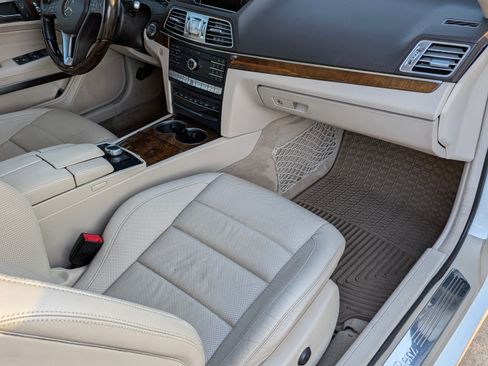 Used 2017 Mercedes-Benz E 400 Cabriolet image 16