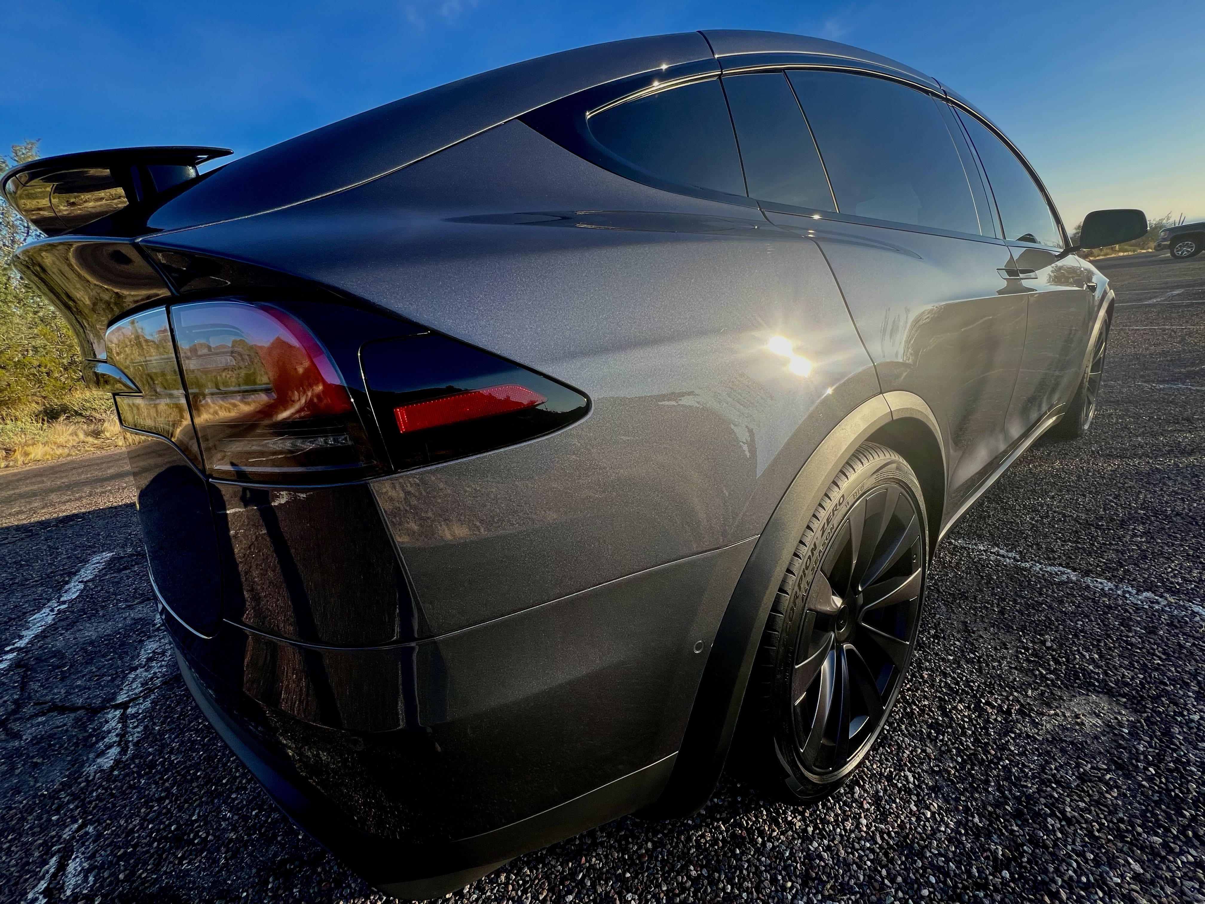 Used 2023 Tesla Model X AWD/4WD image 17