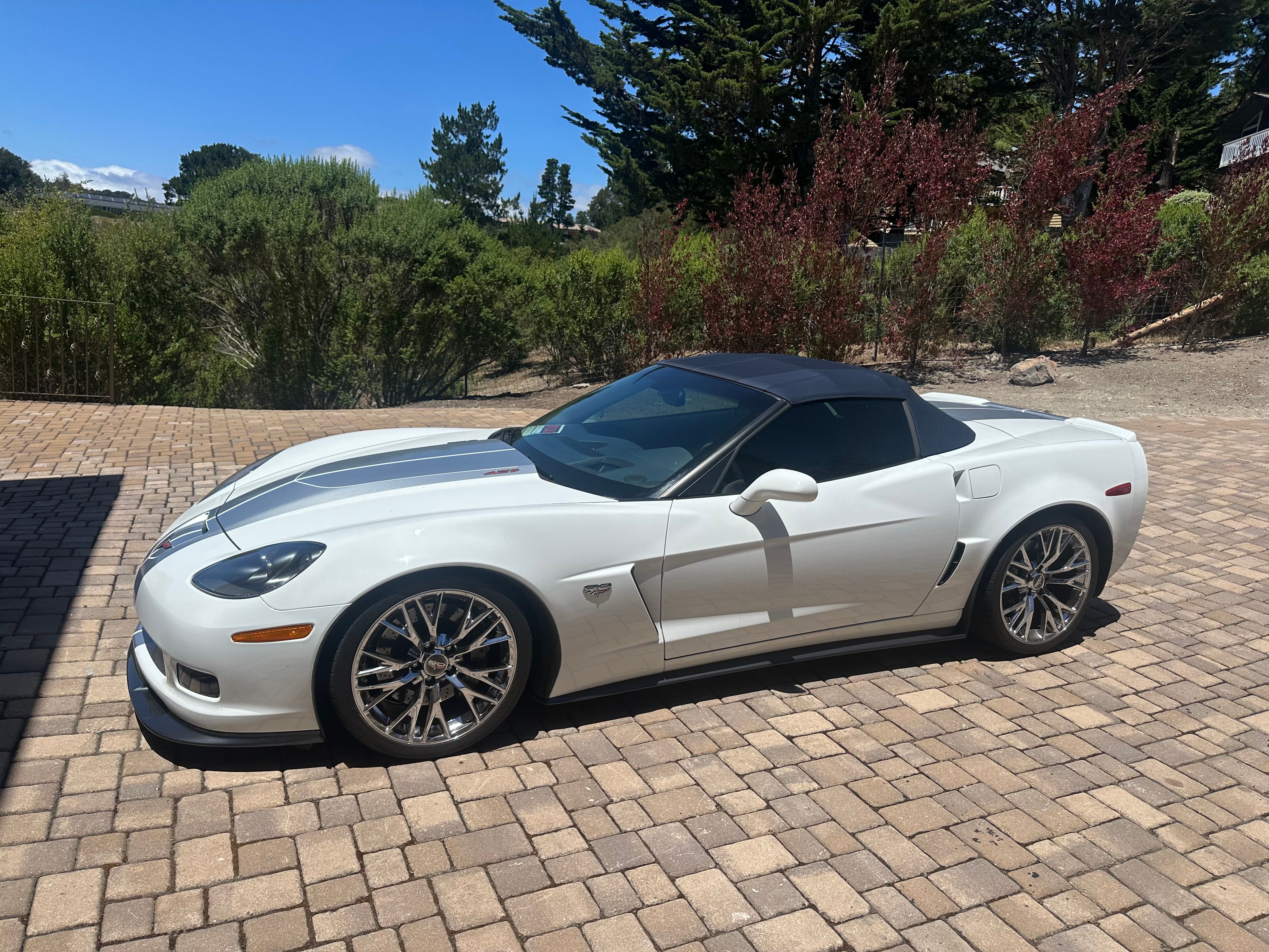 Used 2013 Chevrolet Corvette 427 w/ 1SC Preferred Equipment Group RWD image 6