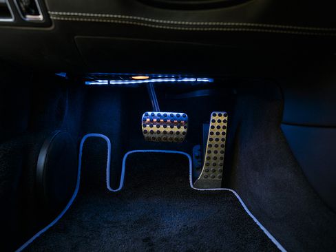 Used 2012 Mercedes-Benz SLS AMG AMG Convertible 2D image 17