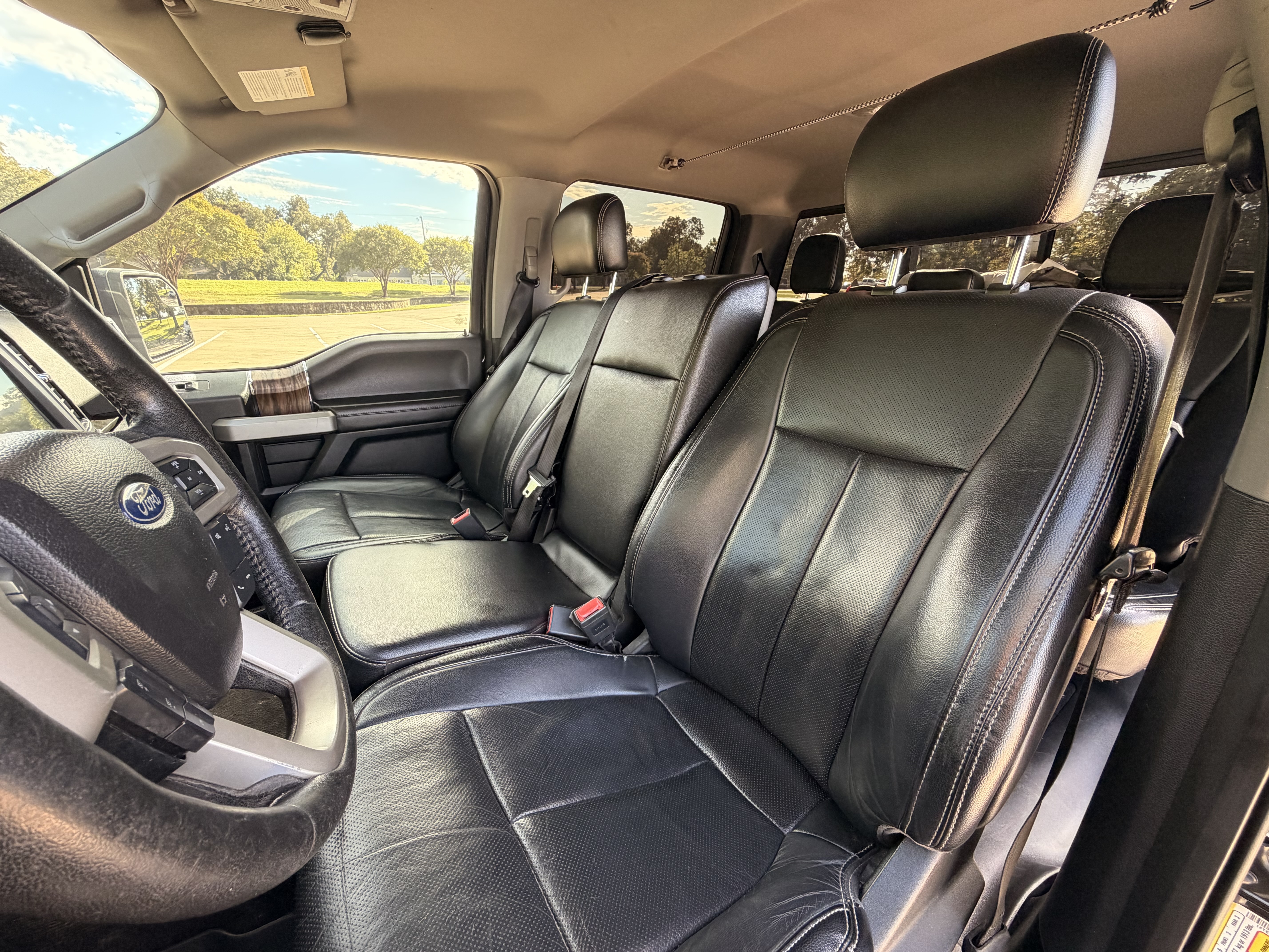 Used 2018 Ford F150 Lariat AWD/4WD image 9