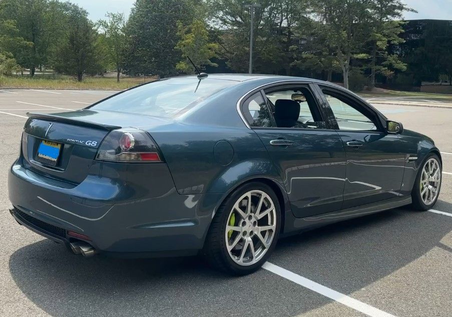 Used 2009 Pontiac G8 GT w/ Premium Package RWD image 30