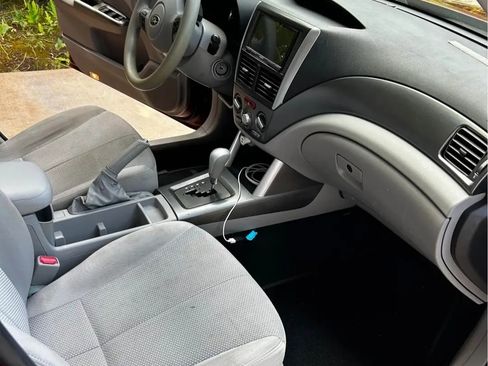 Used 2012 Subaru Forester 2.5X Premium image 5