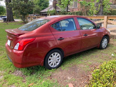 Used 2016 Nissan Versa S Plus image 5