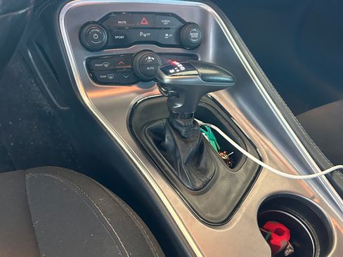 Used 2021 Dodge Challenger R/T w/ Driver Convenience Group image 17