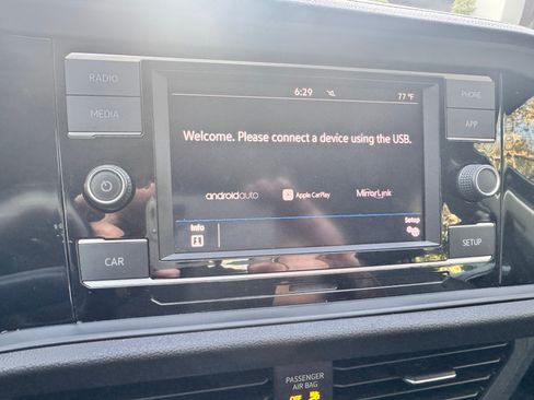 Used 2019 Volkswagen Jetta SE image 14