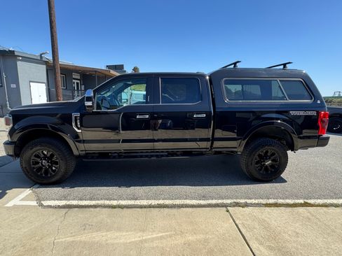 Used 2020 Ford F250 Platinum w/ Tremor Off-Road Package image 21
