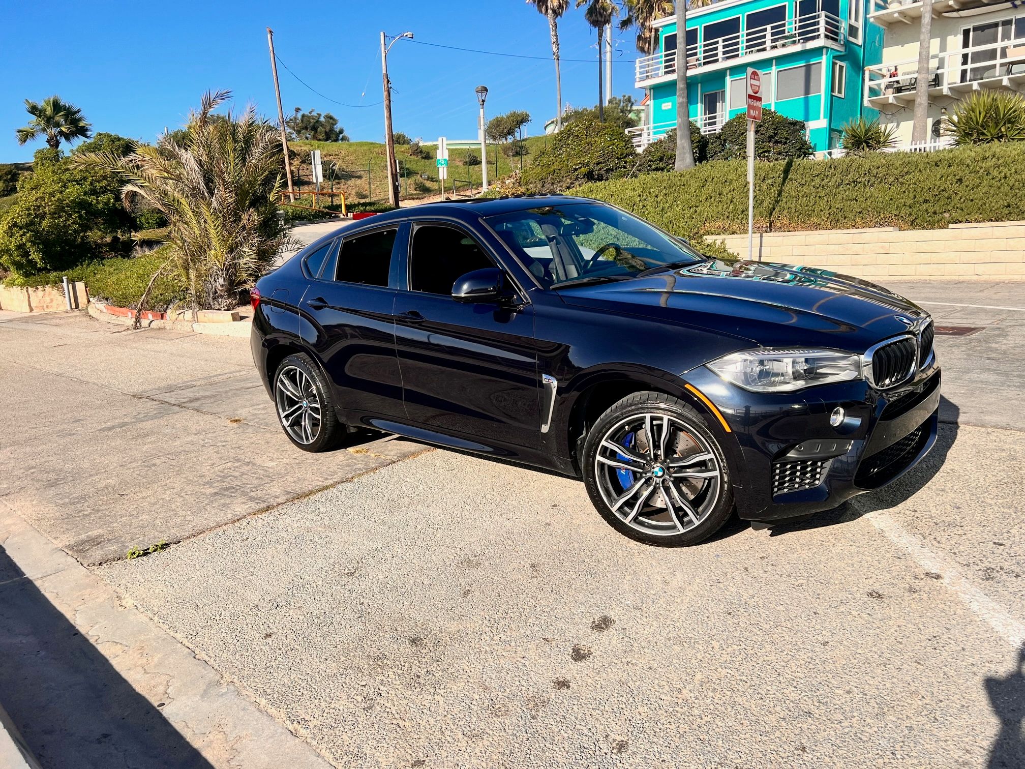 Used 2017 BMW X6 M AWD/4WD image 12