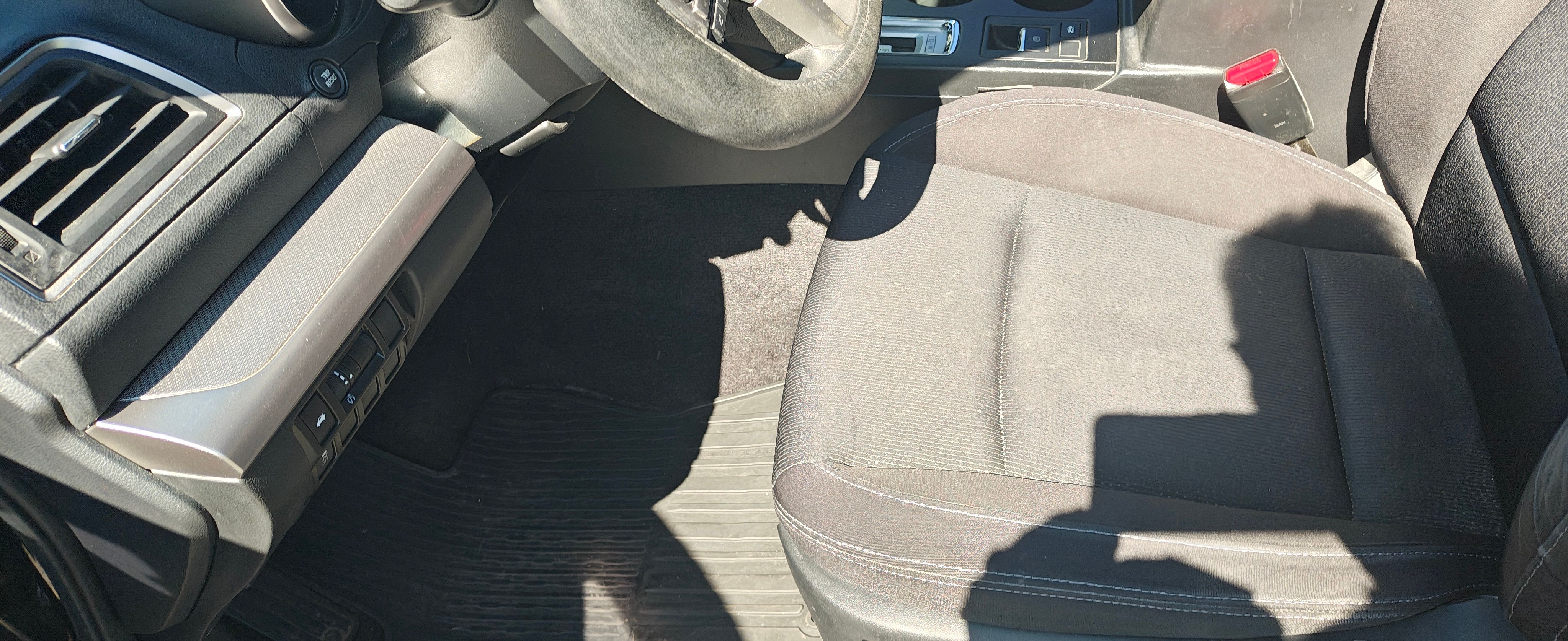 Used 2015 Subaru Legacy 2.5i AWD/4WD image 9