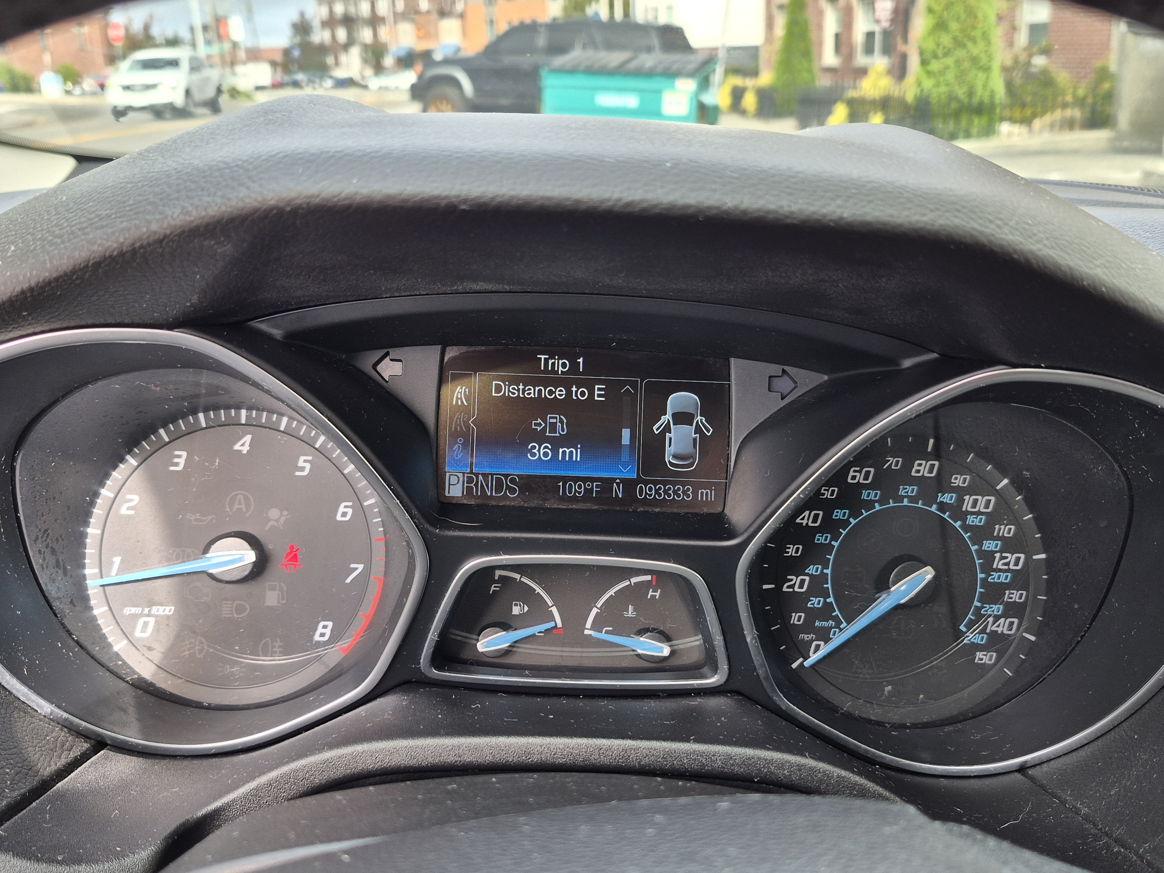 Used 2012 Ford Focus Titanium FWD image 10