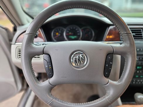 Used 2008 Buick LaCrosse CXL w/ Driver Confidence Package image 28