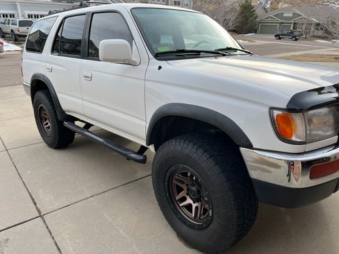 Used 1998 Toyota 4Runner SR5 image 4