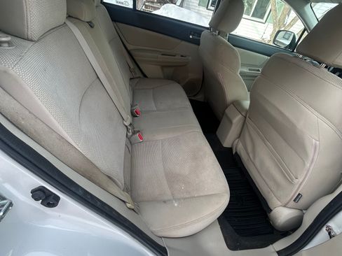 Used 2014 Subaru Crosstrek 2.0i Premium image 12