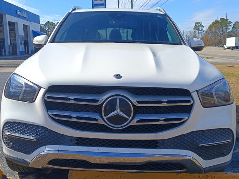 Used 2021 Mercedes-Benz GLE 350 350 Sport Utility 4D image 10