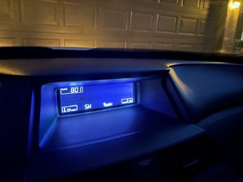 Used 2010 Honda Crosstour EX-L image 16