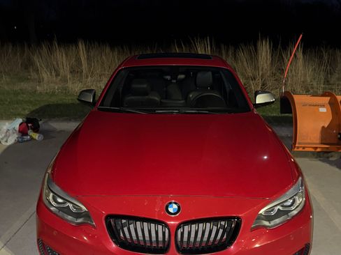 Used 2015 BMW M235i Coupe image 2