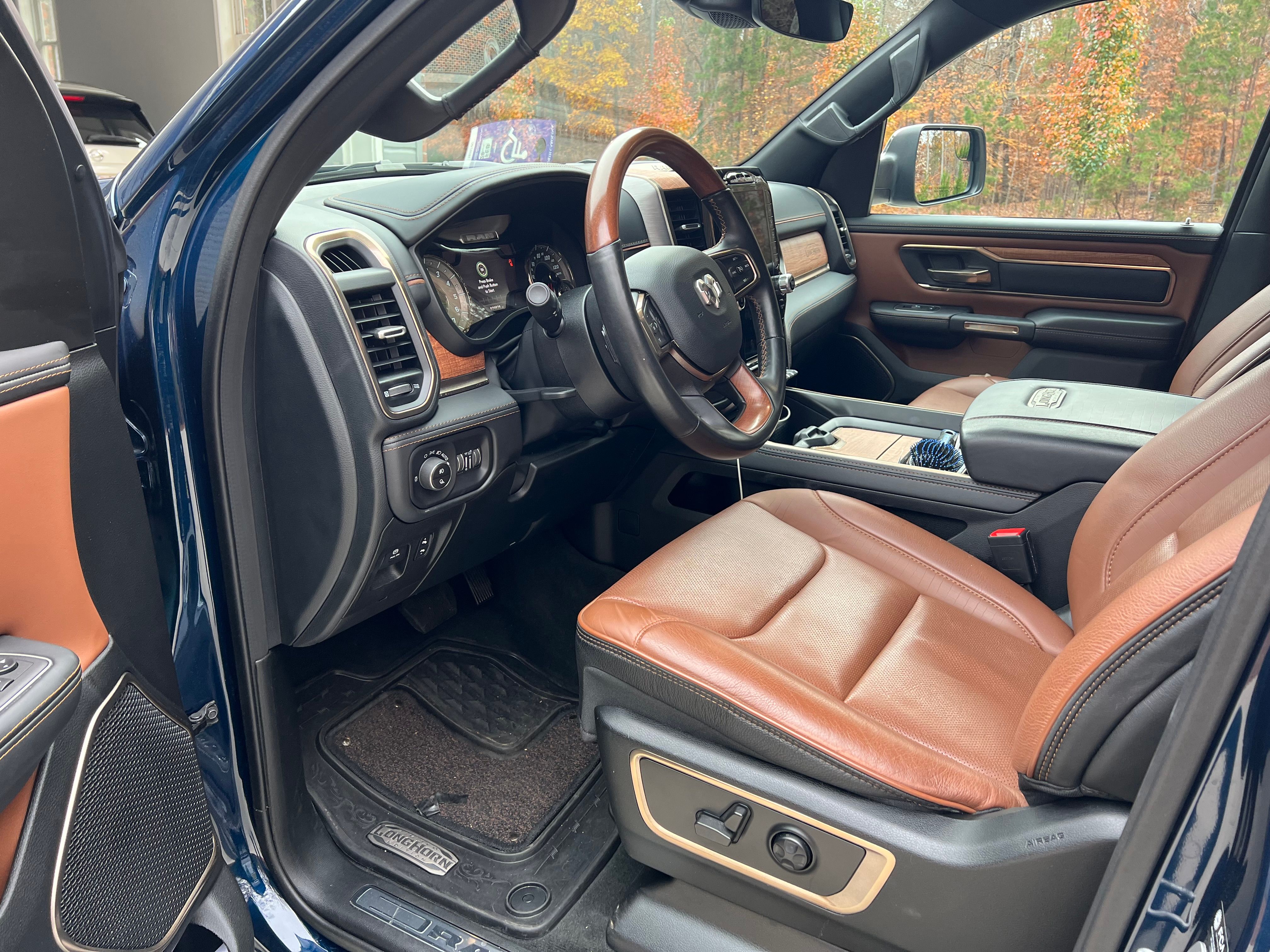 Used 2022 RAM 1500 Longhorn AWD/4WD image 11