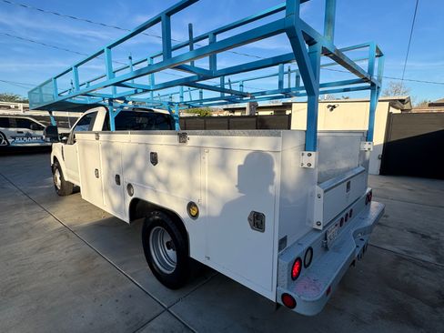 Used 2019 Ford F350 XL w/ XL Value Package image 11